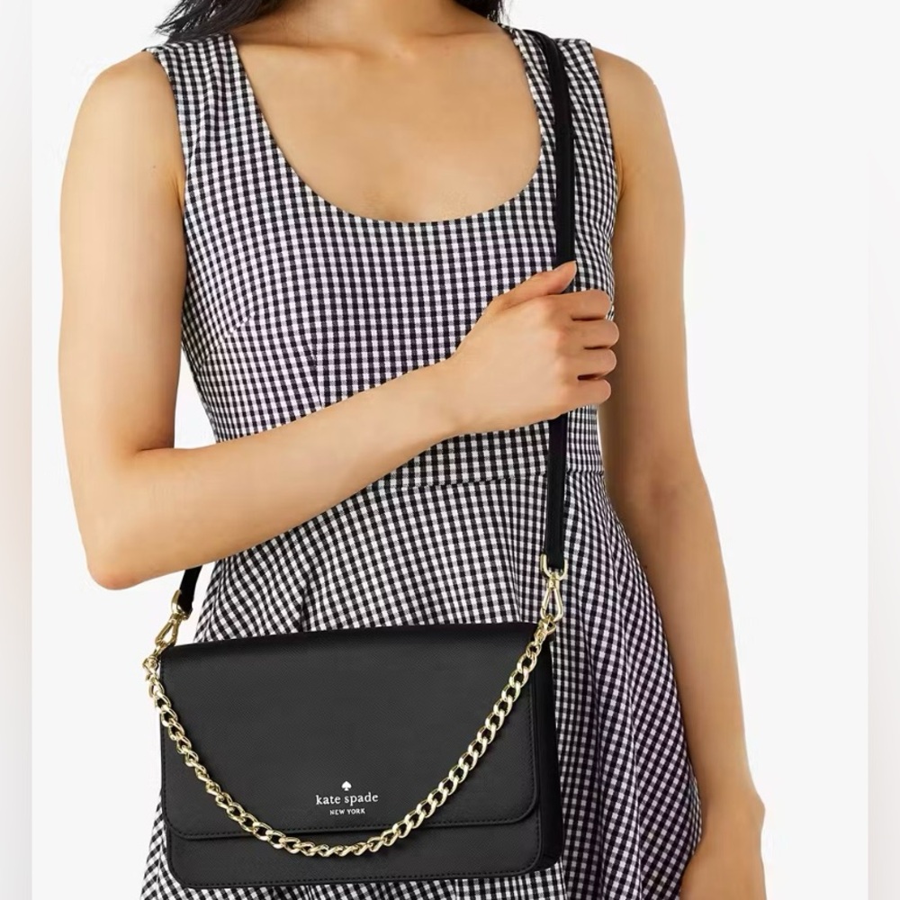 Madison Willow Medium
Flap Convertible Crossbody
Purse